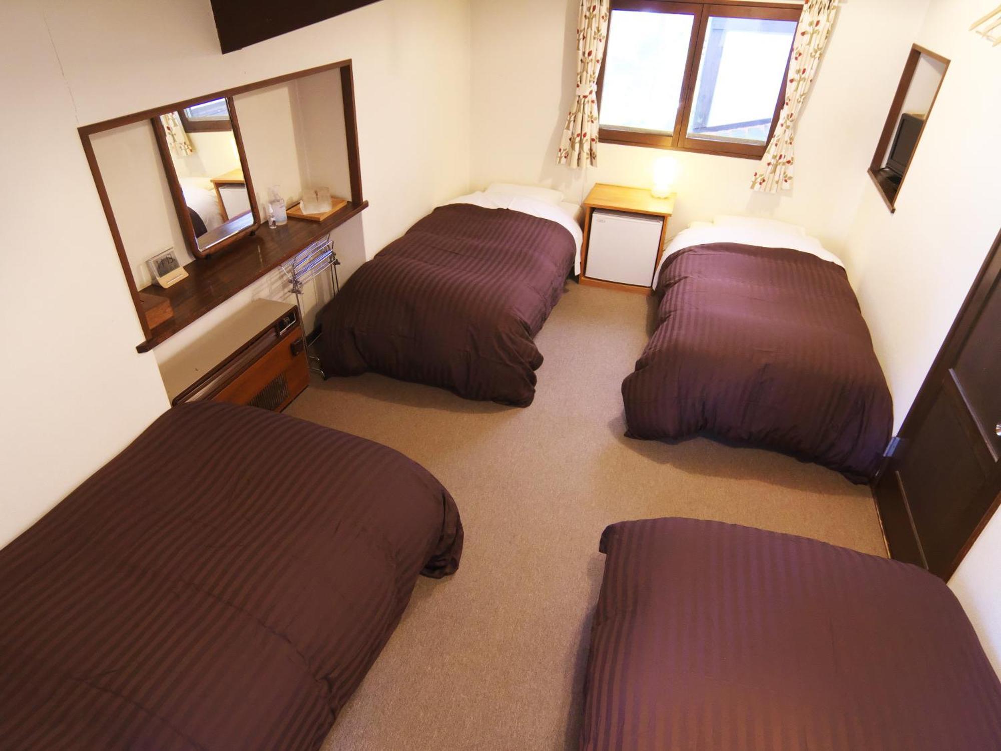 Hakuba Goryu Pension Kurumi Eksteriør billede
